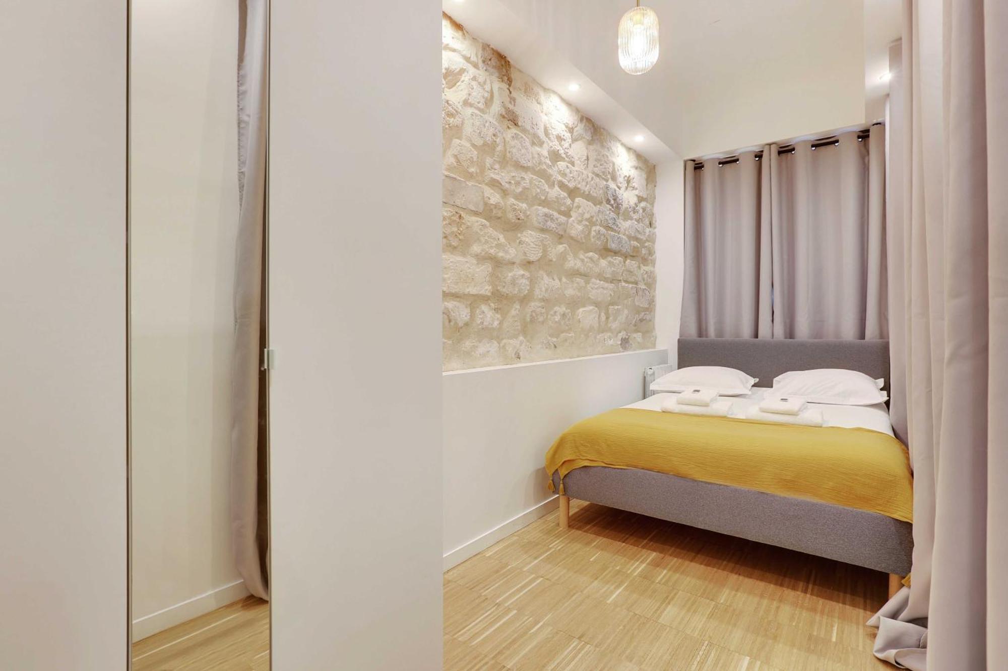 Spacious Apartment - 4Br-10P Montmartre ปารีส ภายนอก รูปภาพ